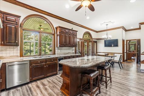 551 N Crest Court Chattanooga TN 37404