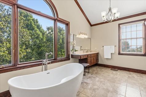 551 N Crest Court Chattanooga TN 37404