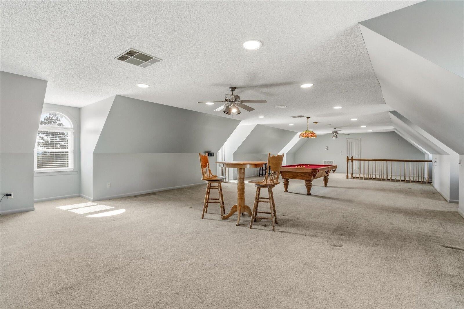 551 N Crest Court Chattanooga TN 37404