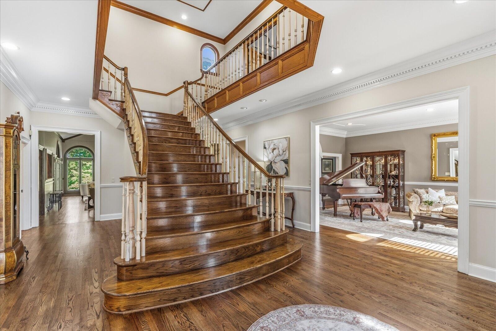 551 N Crest Court Chattanooga TN 37404