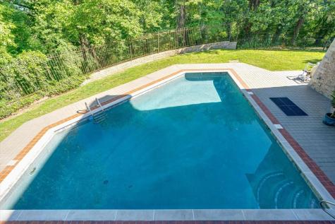 551 N Crest Court Chattanooga TN 37404