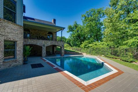 551 N Crest Court Chattanooga TN 37404