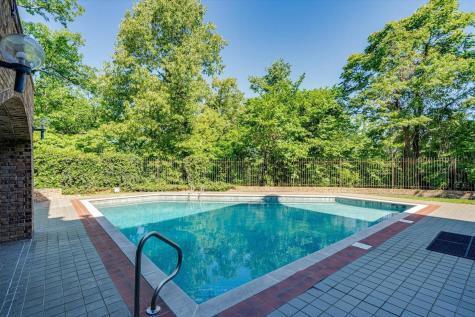 551 N Crest Court Chattanooga TN 37404