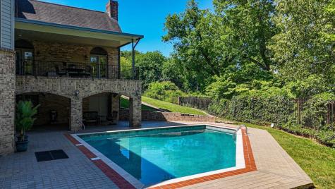 551 N Crest Court Chattanooga TN 37404