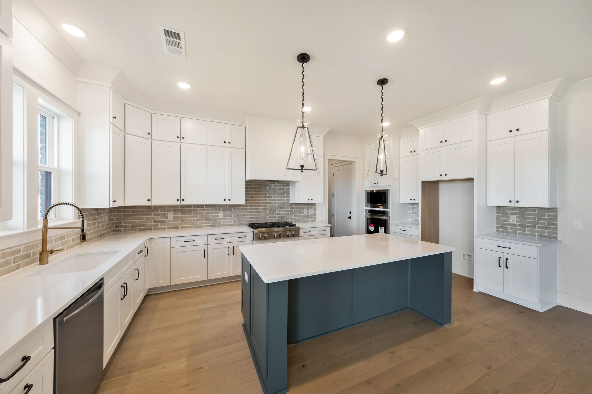 5033 Fairhaven Circle Thompsons Station TN 37179