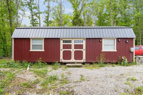 466s Pin Hook Road Sparta TN 38583