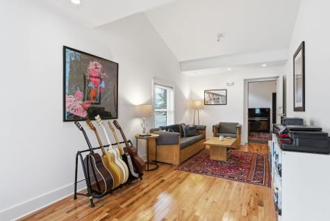502 E Iris Drive Nashville TN 37204