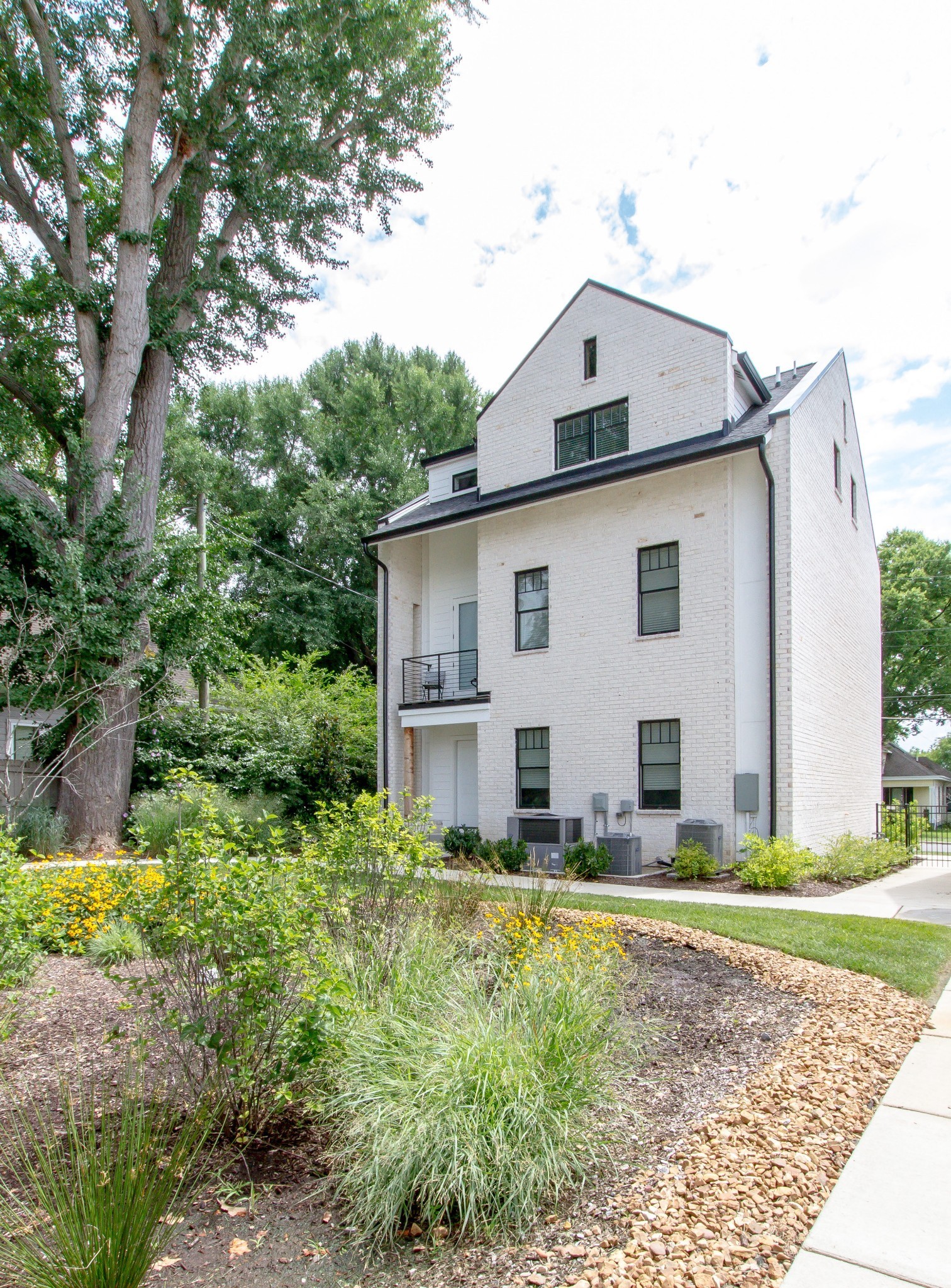 1813 Beech Avenue Nashville TN 37203