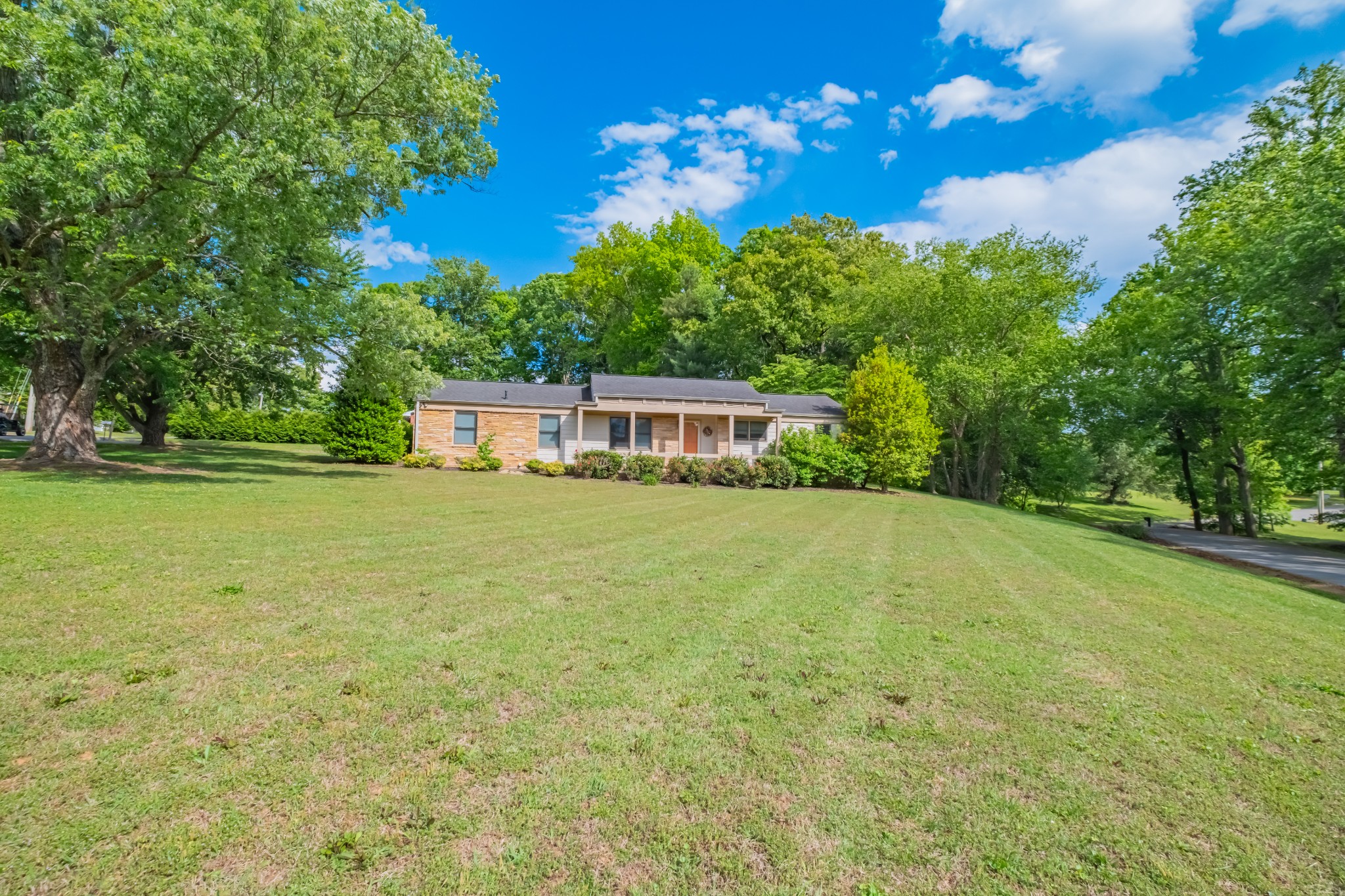 107 Hillwood Lane Mcminnville TN 37110