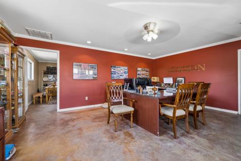 63 Oakdale Road Westmoreland TN 37186