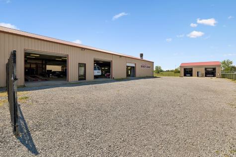 63 Oakdale Road Westmoreland TN 37186