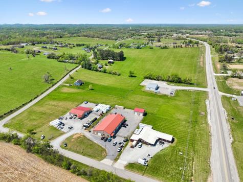 63 Oakdale Road Westmoreland TN 37186