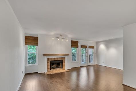 230 Hillsboro Place Nashville TN 37215