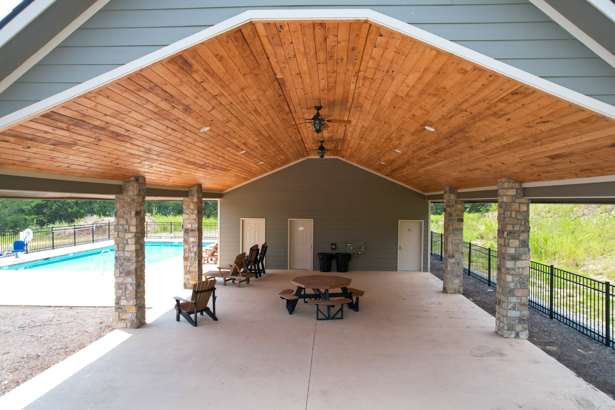 74 Clear Point Dandridge TN 37725