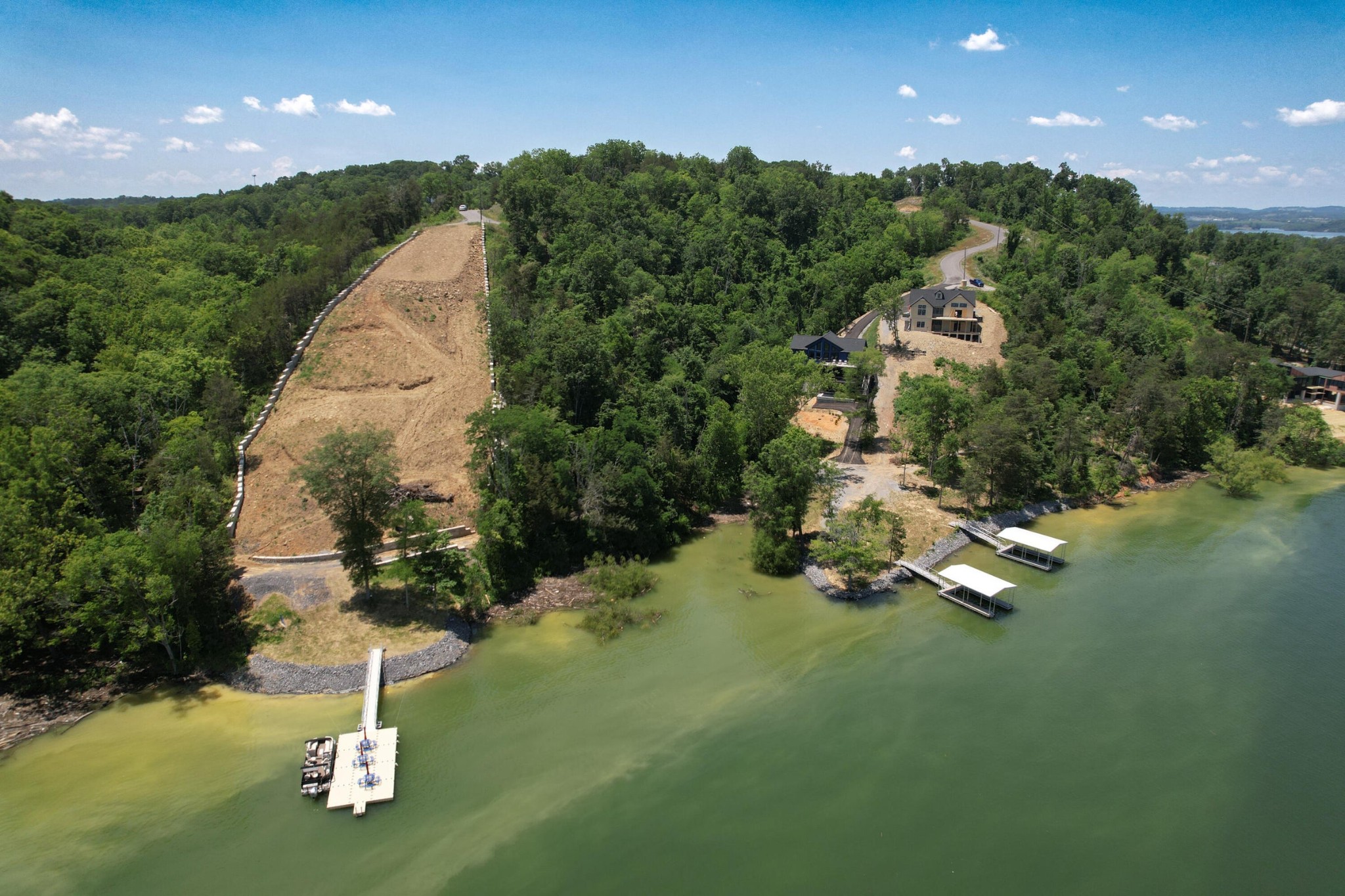 74 Clear Point Dandridge TN 37725