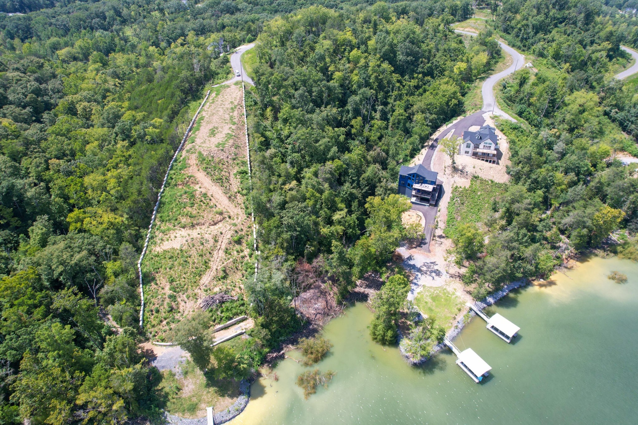 74 Clear Point Dandridge TN 37725