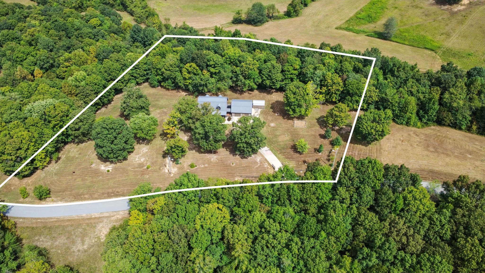 102 Highwater Road Waverly TN 37185