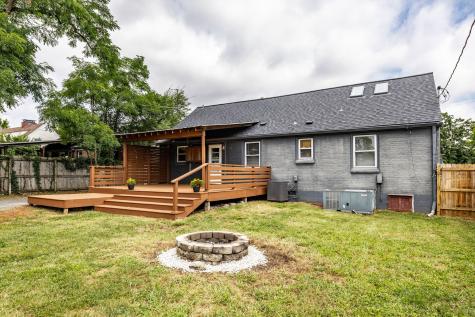 1138 Sunnymeade Drive Nashville TN 37216