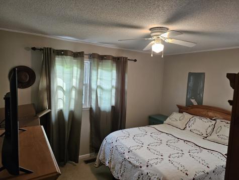 106 Willow St, N Cowan TN 37318