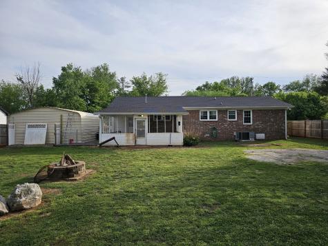 106 Willow St, N Cowan TN 37318