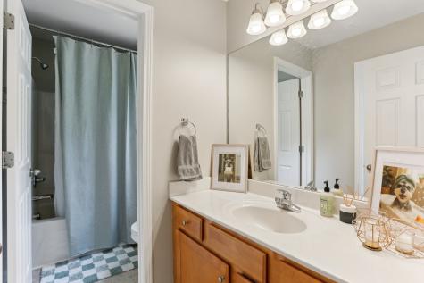 2048 Harvest Lane Nashville TN 37218
