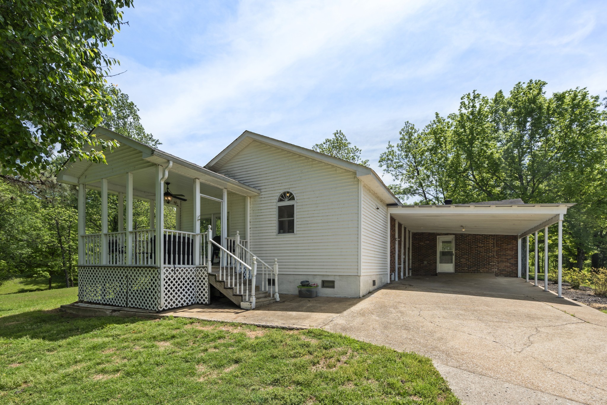 444 Cooley Road Waverly TN 37185