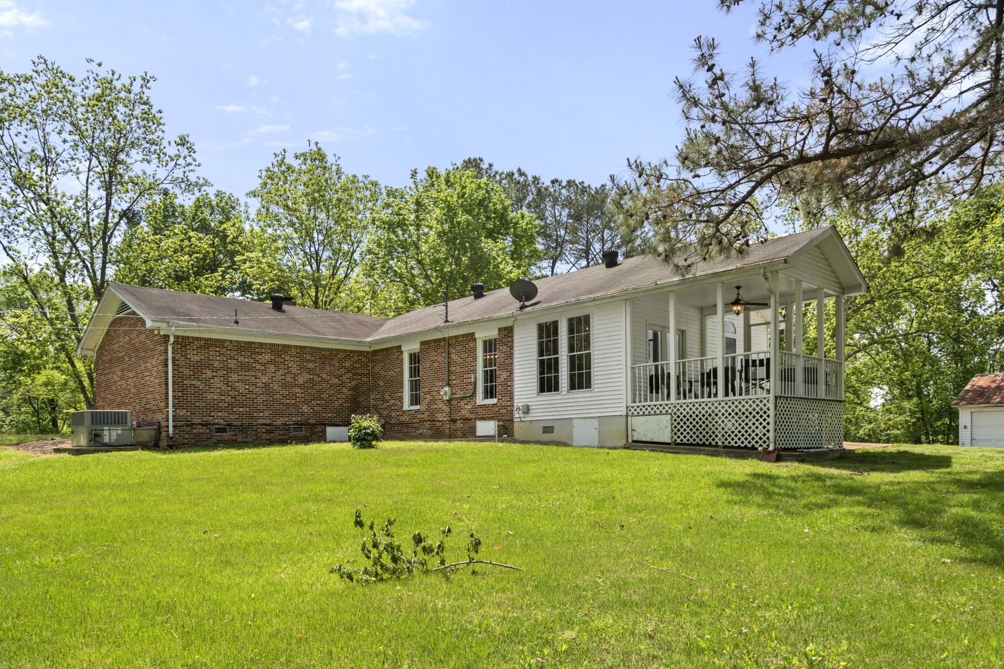 444 Cooley Road Waverly TN 37185