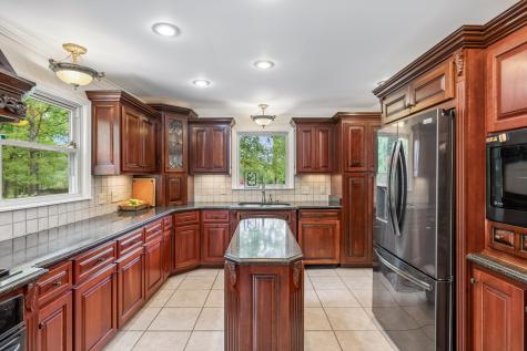 203 Dogwood Circle Waverly TN 37185