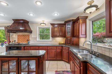 203 Dogwood Circle Waverly TN 37185