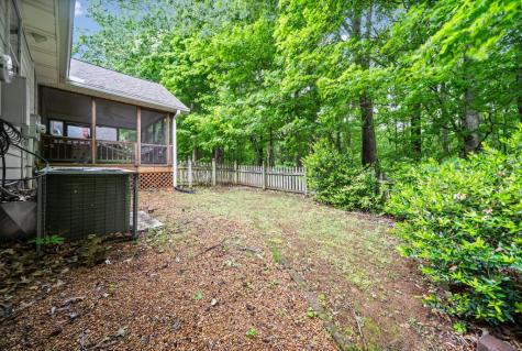 151 Rose Drive Dover TN 37058