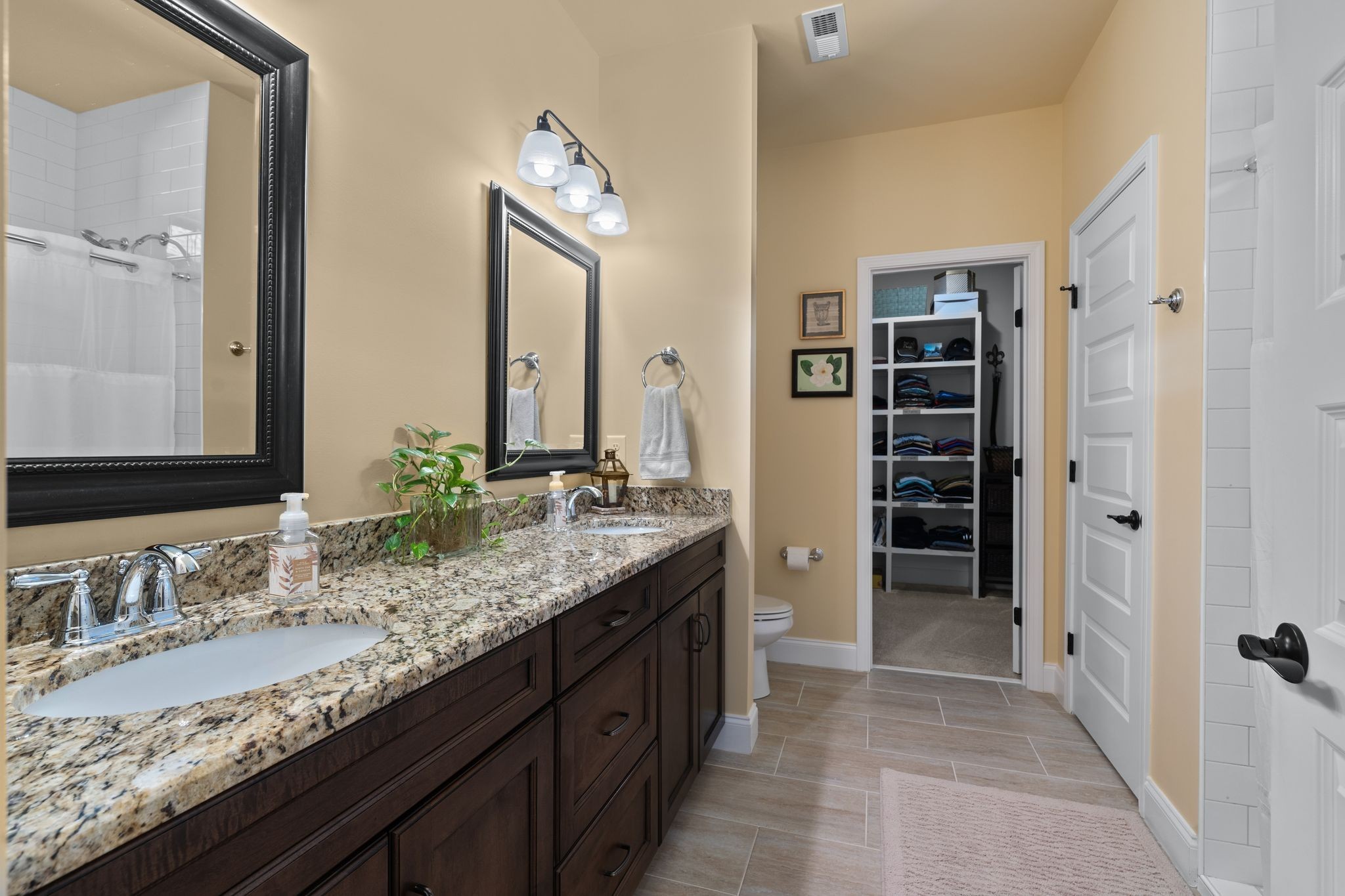 2279 Seven Points Circle Hermitage TN 37076