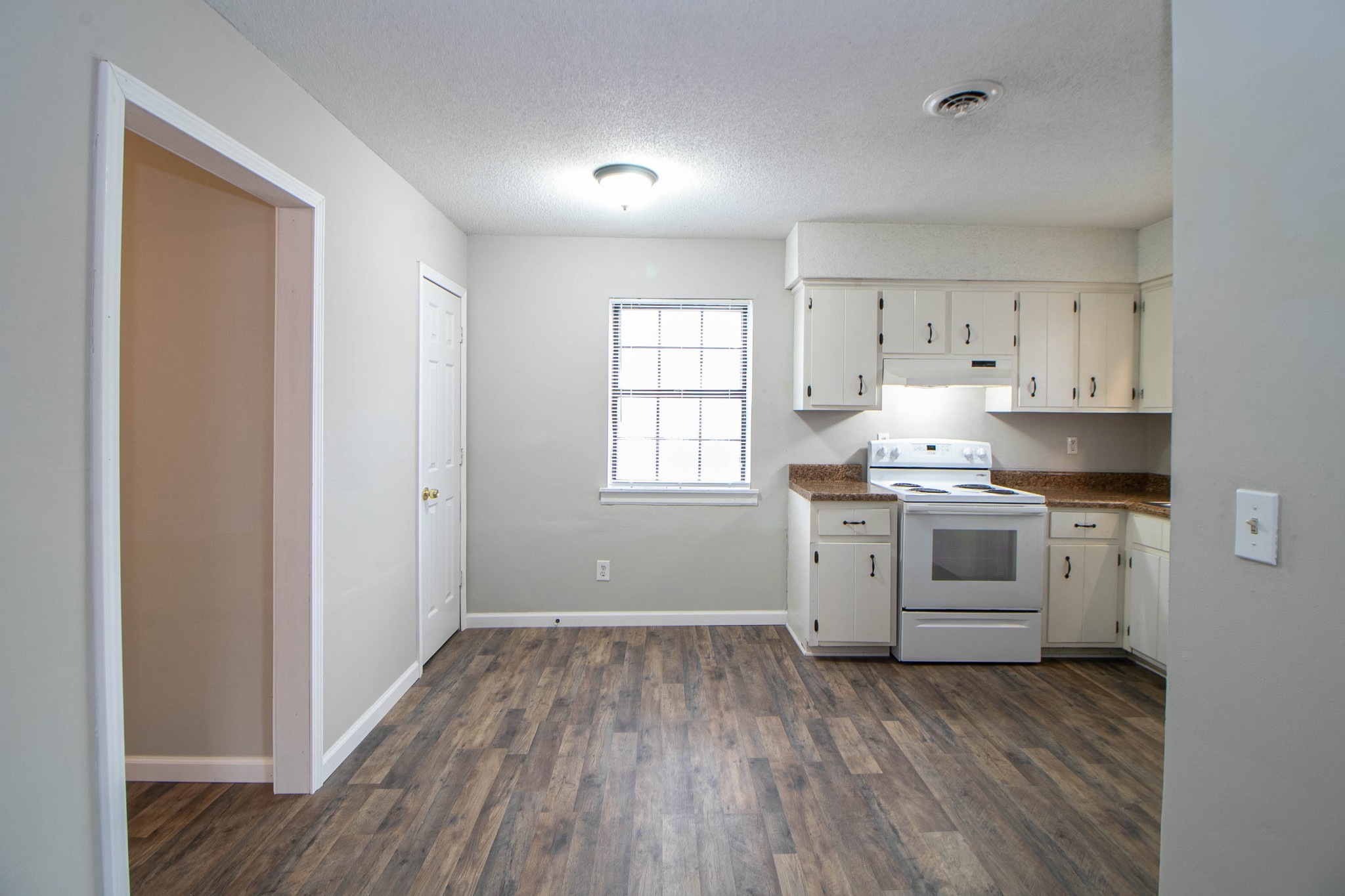 404 Thompsonville Lane #14 Oak Grove KY 42262
