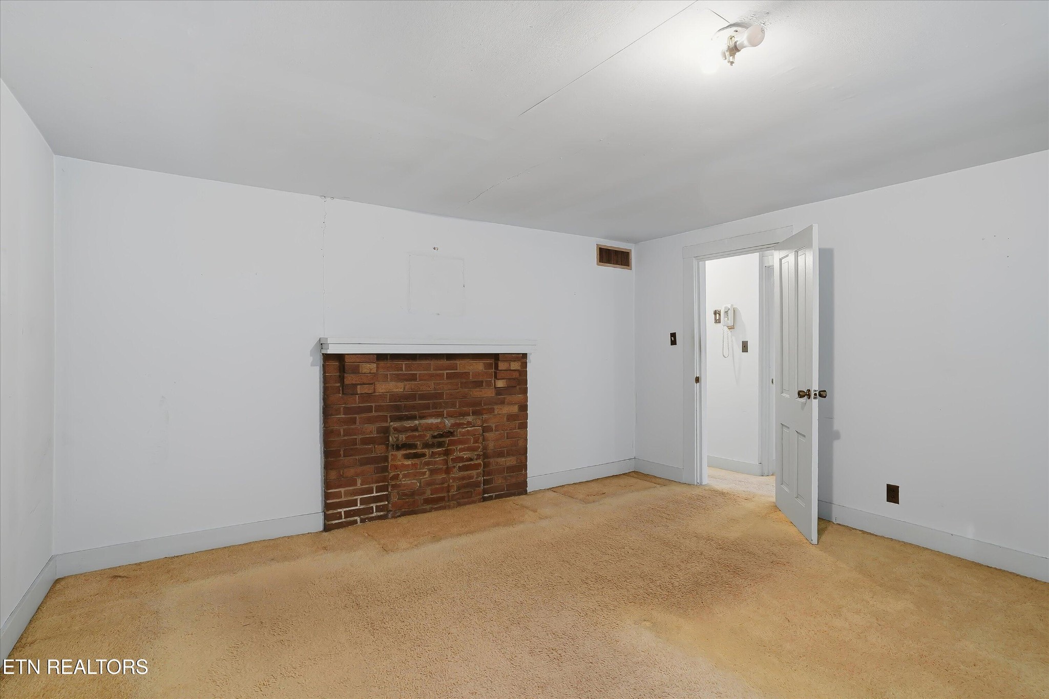 7809 Wood Road Corryton TN 37721