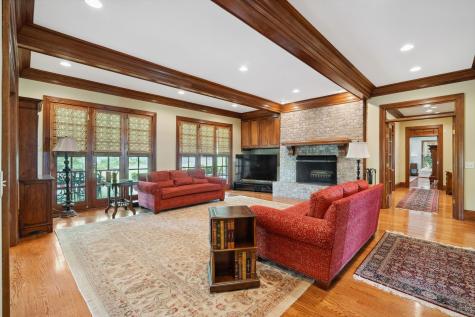 1633 Lewisburg Pike Franklin TN 37064