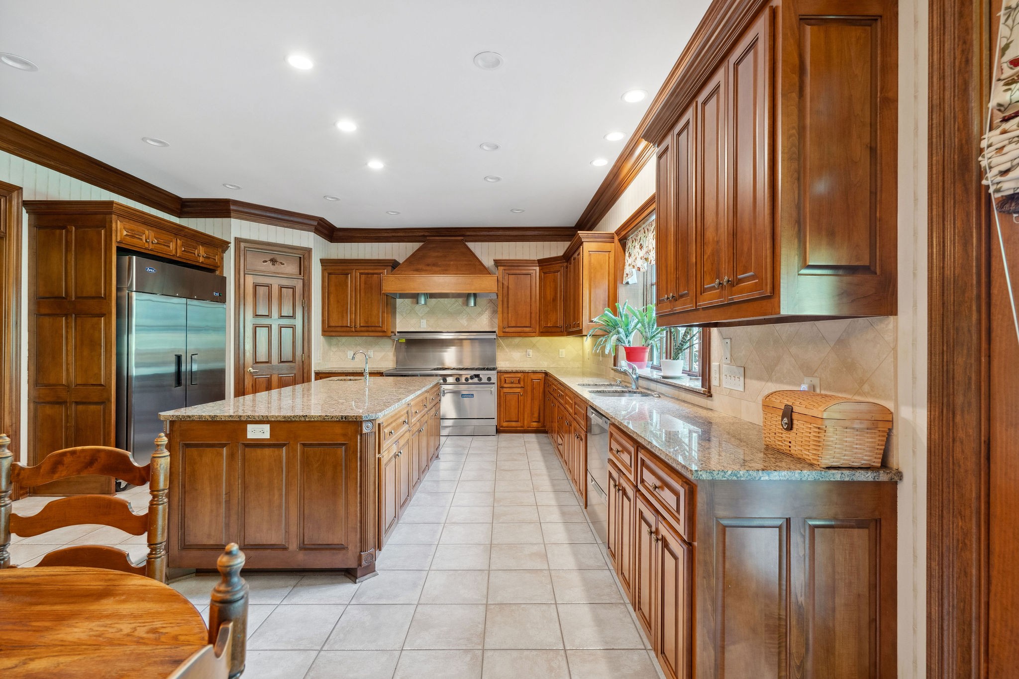 1633 Lewisburg Pike Franklin TN 37064