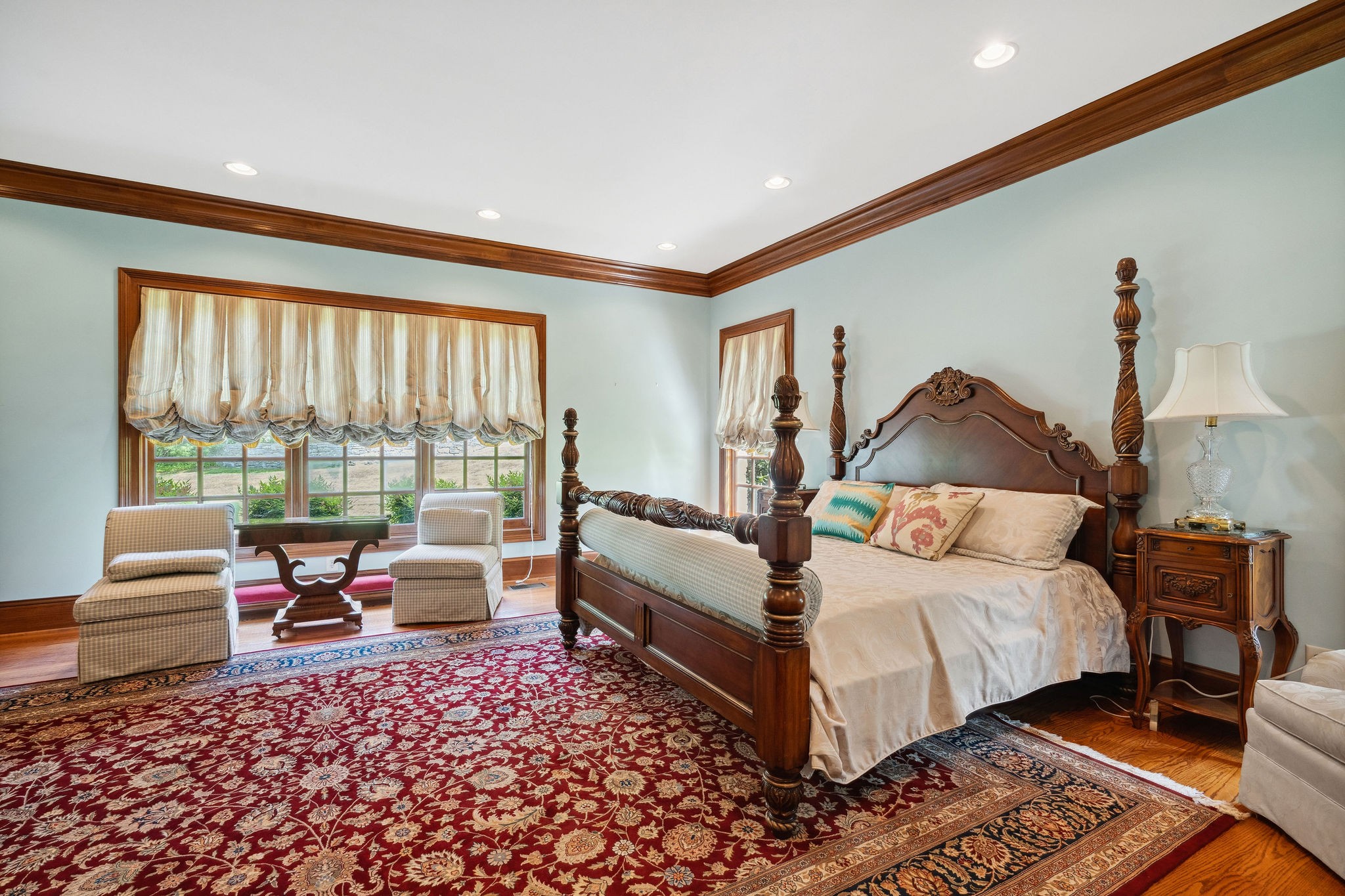 1633 Lewisburg Pike Franklin TN 37064