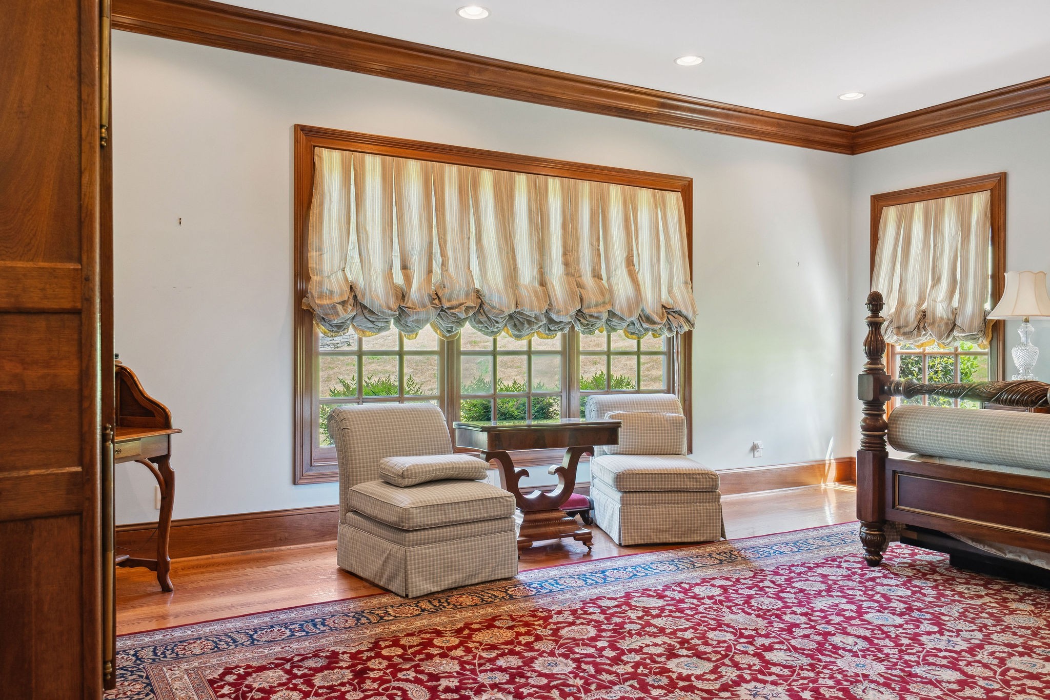 1633 Lewisburg Pike Franklin TN 37064