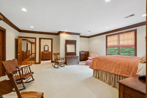1633 Lewisburg Pike Franklin TN 37064