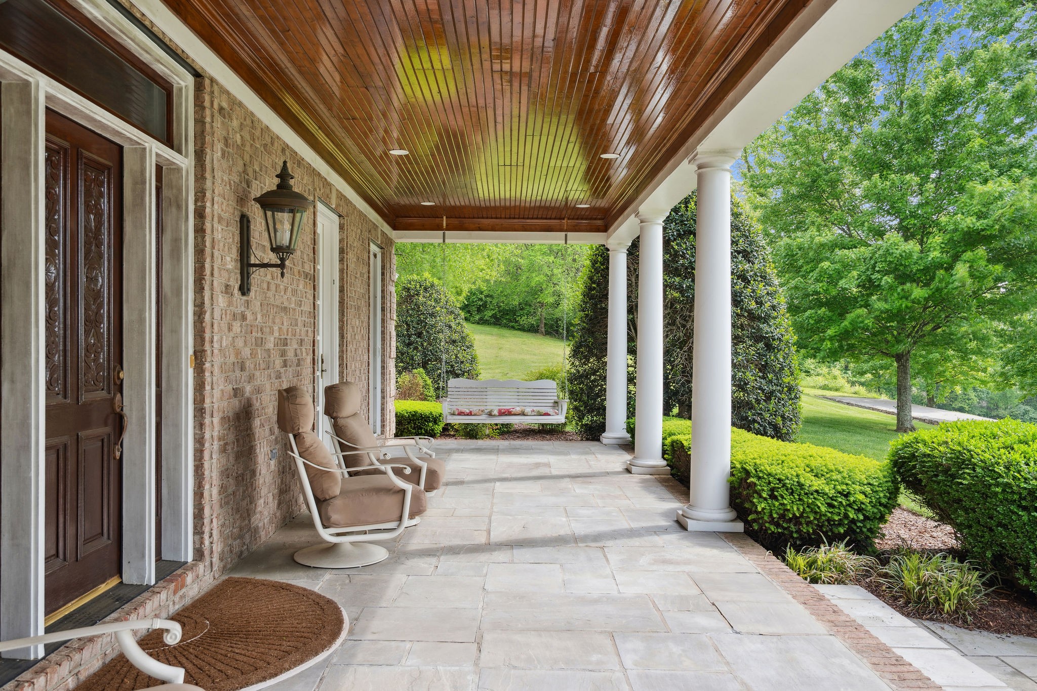 1633 Lewisburg Pike Franklin TN 37064