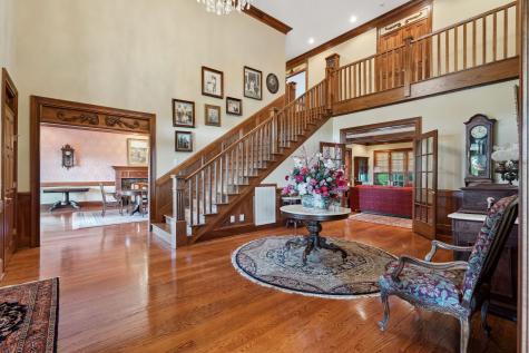 1633 Lewisburg Pike Franklin TN 37064