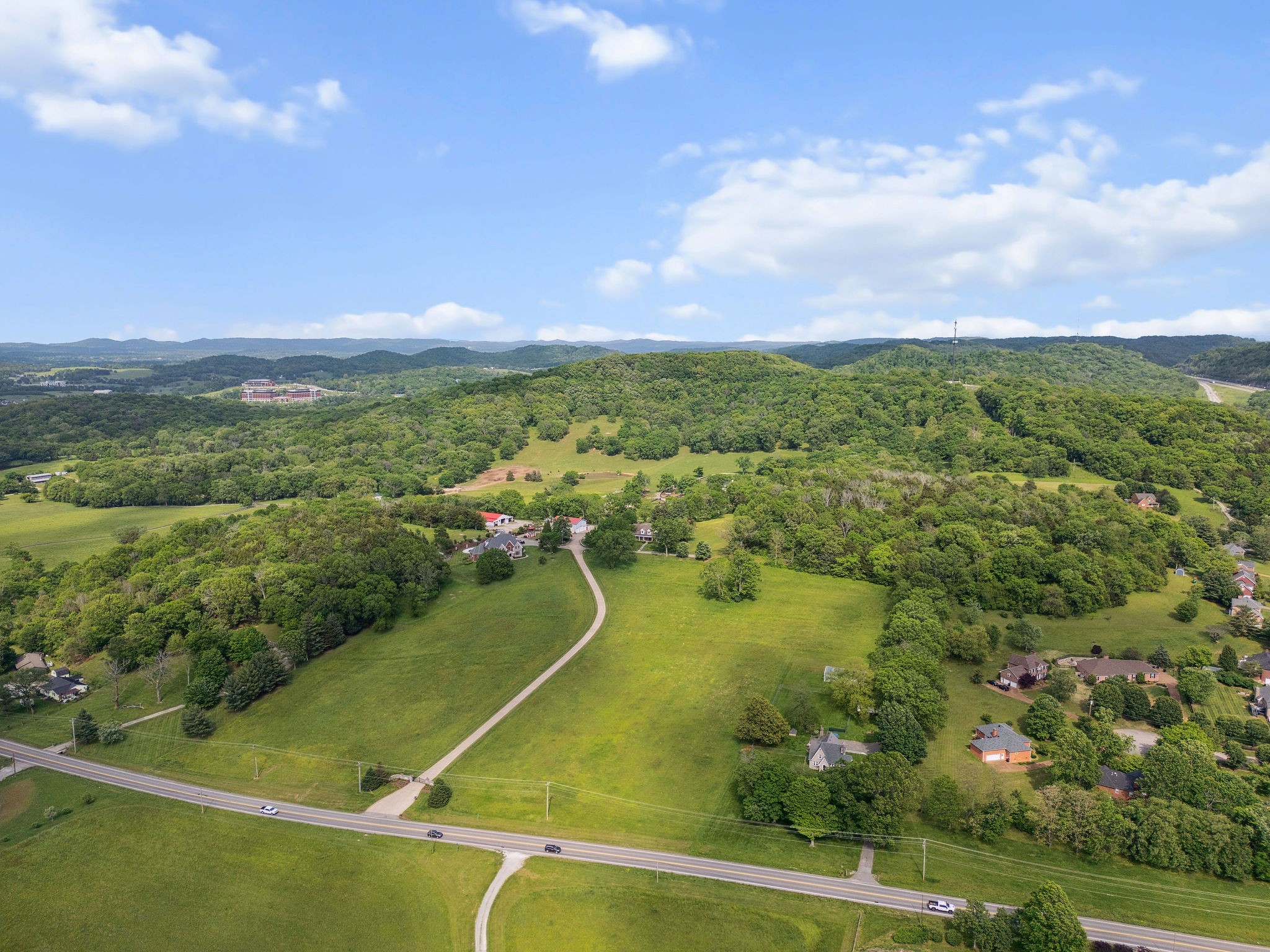 1633 Lewisburg Pike Franklin TN 37064