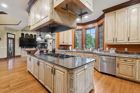 1633 Lewisburg Pike Franklin TN 37064