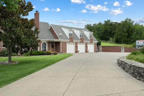 1633 Lewisburg Pike Franklin TN 37064