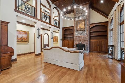 1633 Lewisburg Pike Franklin TN 37064