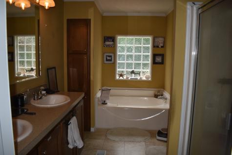 1423 Pack Road White Bluff TN 37187