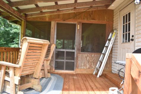 1423 Pack Road White Bluff TN 37187