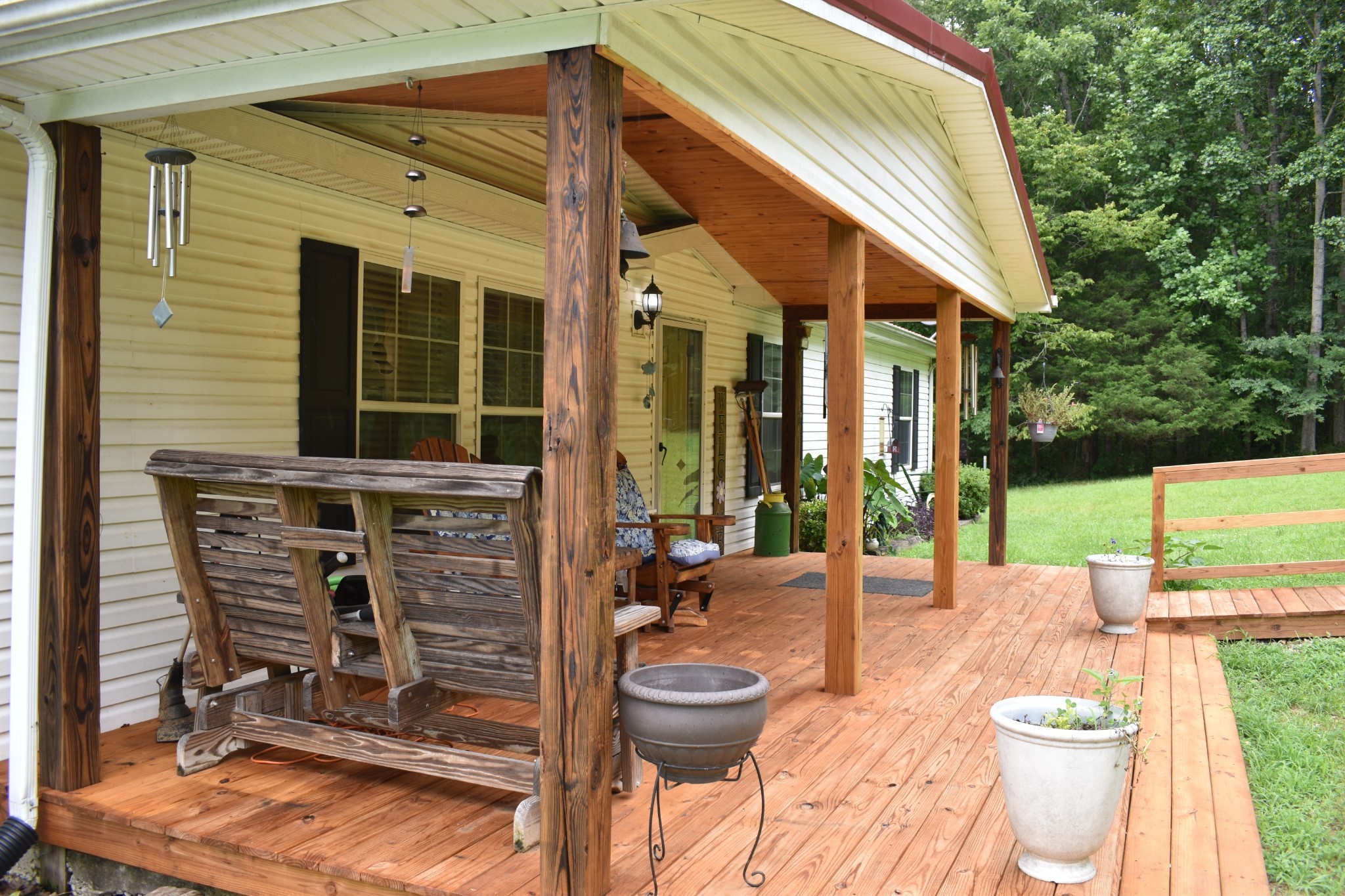 1423 Pack Road White Bluff TN 37187