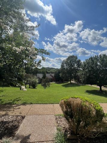 9228 Sawyer Brown Road Nashville TN 37221