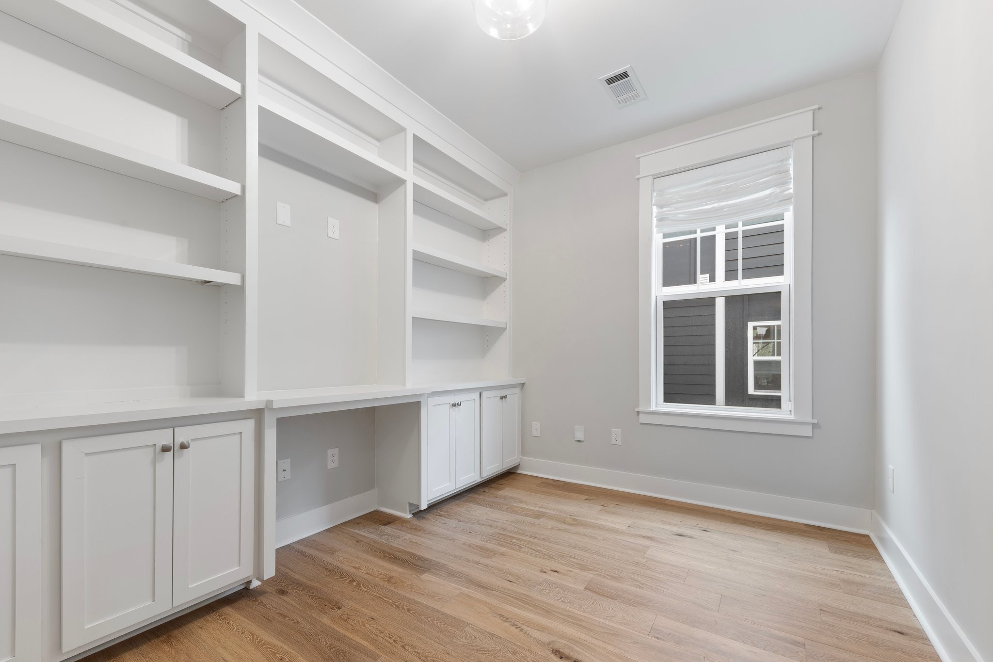 2805B Meadow Rose Drive Nashville TN 37206