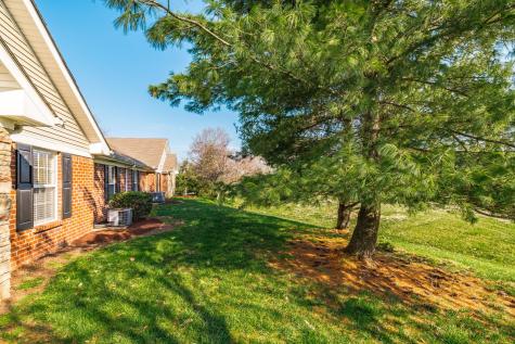 800 Browns Lane Gallatin TN 37066